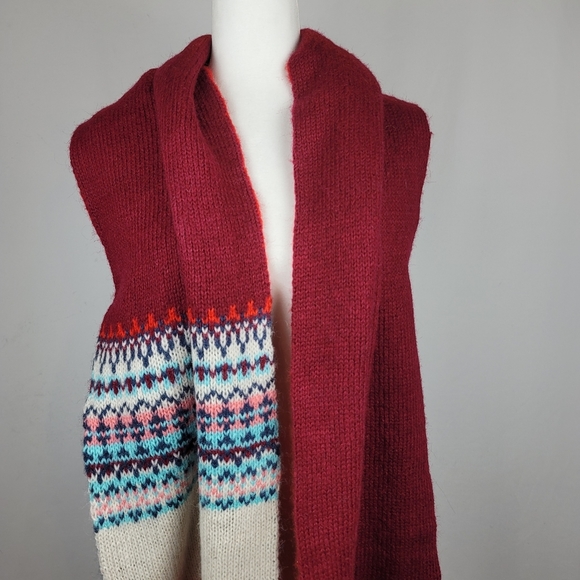 NWT Gap scarf large long red scarf - Picture 5 of 5